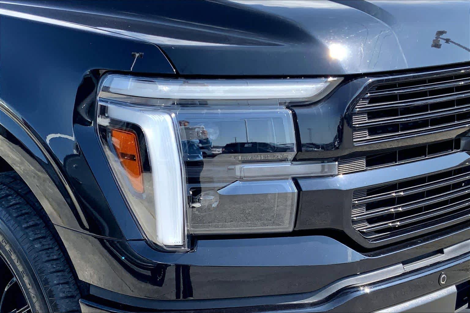 Certified 2024 Ford F150 Platinum w/ Equipment Group 702A High AWD/4WD image 25
