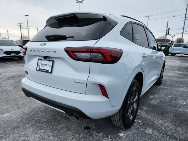 Certified 2023 Ford Escape ST-Line w/ Tech Pack #1 image 6