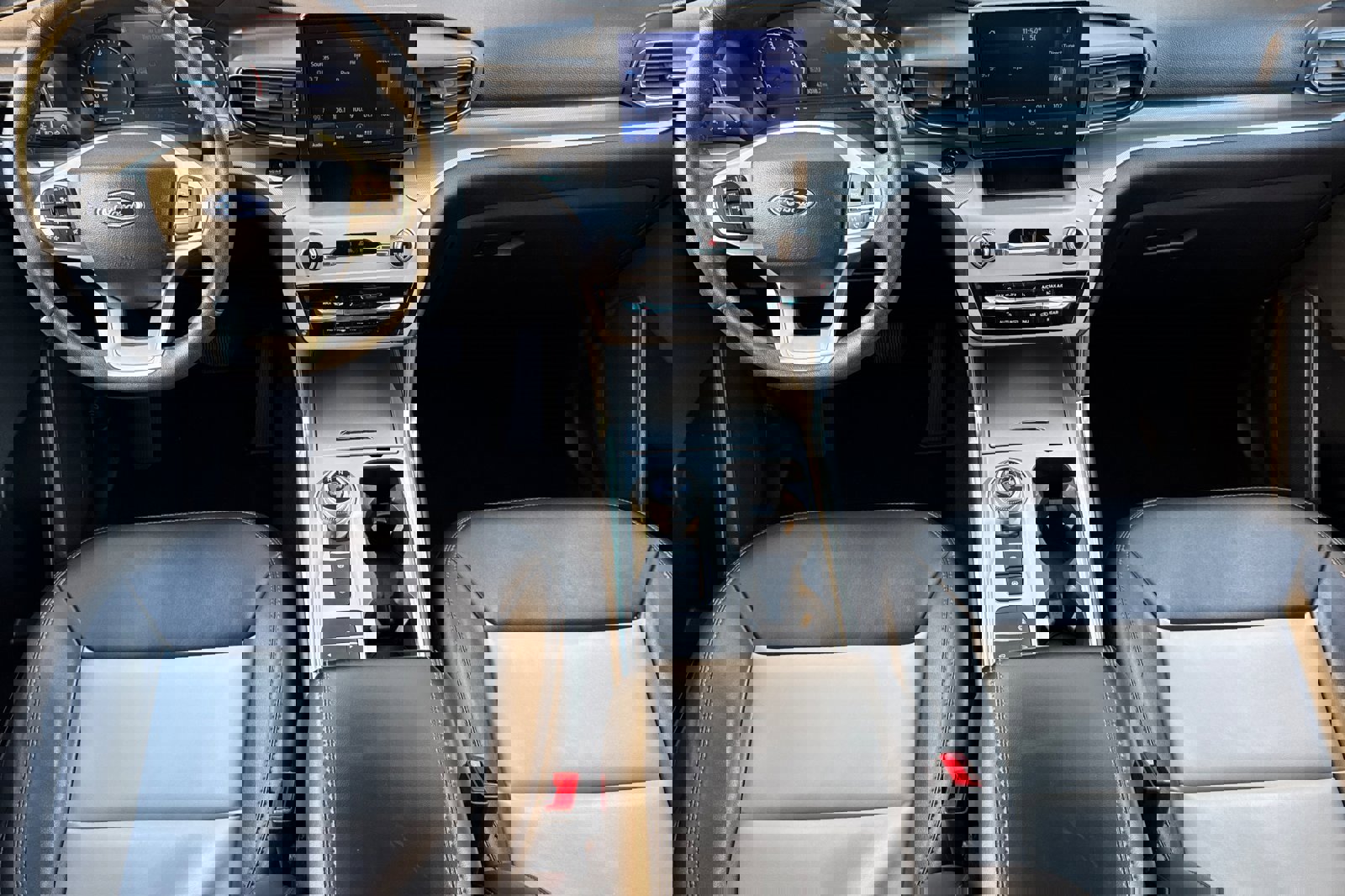 Certified 2023 Ford Explorer XLT w/ Equipment Group 202A image 14