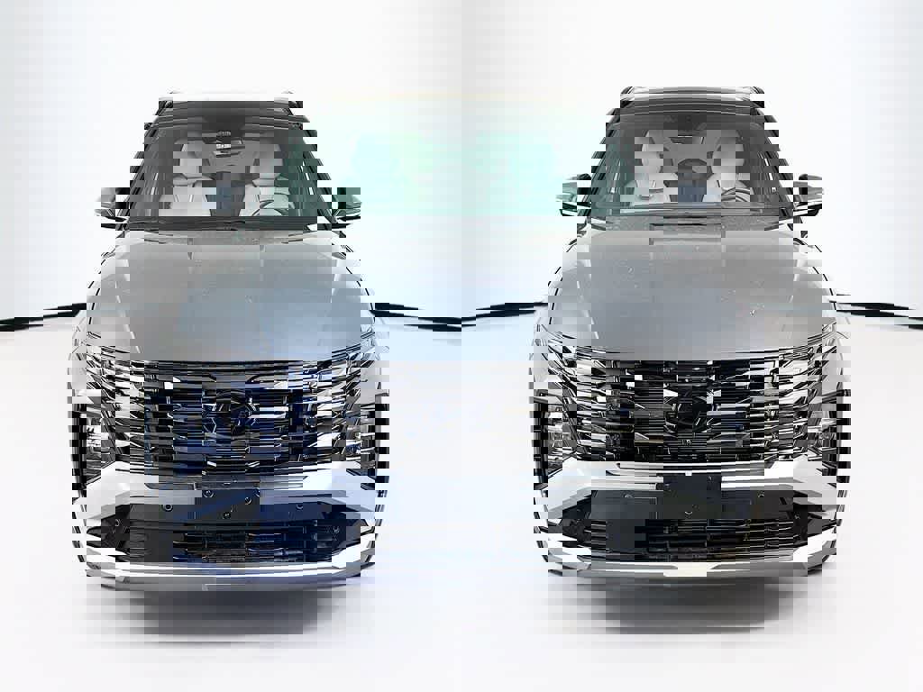 Used 2025 Hyundai Tucson Limited image 8