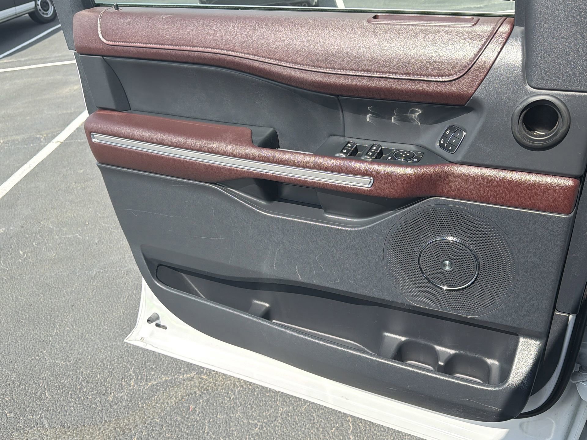 Certified 2024 Ford Expedition Limited AWD/4WD image 30