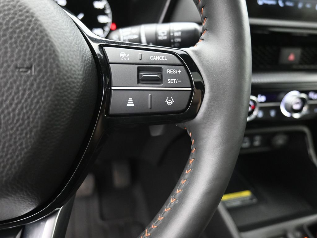 Used 2024 Honda CR-V Sport Touring image 6