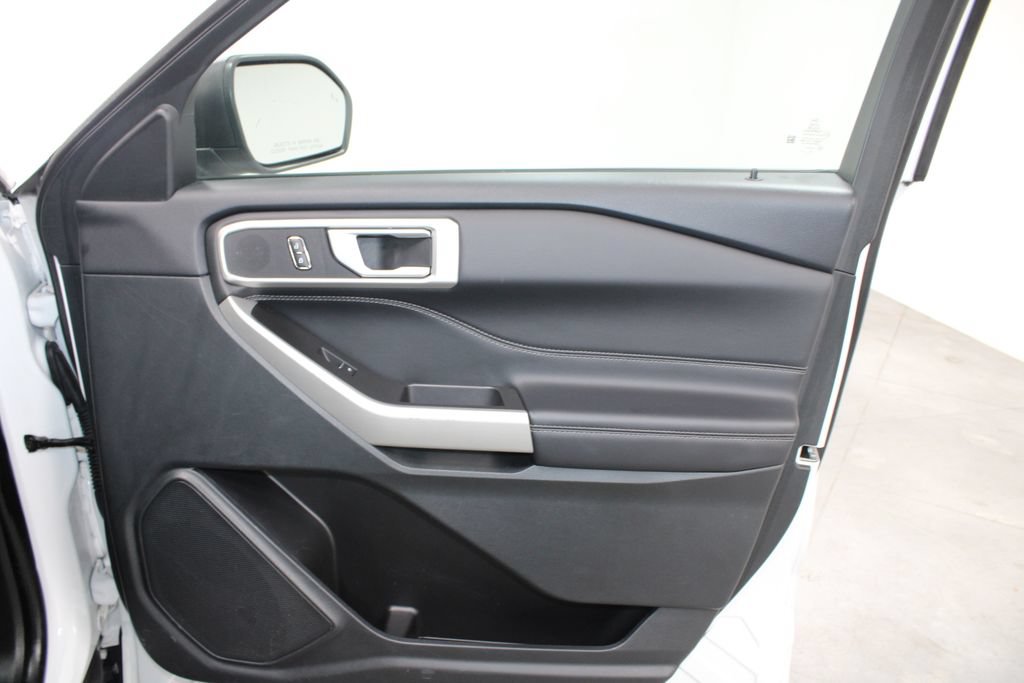 Certified 2023 Ford Explorer XLT AWD/4WD image 26