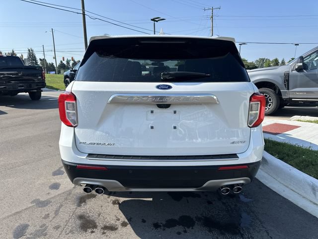 Certified 2023 Ford Explorer Platinum w/ Technology Package AWD/4WD image 4