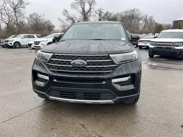 Certified 2023 Ford Explorer XLT w/ Equipment Group 202A image 8