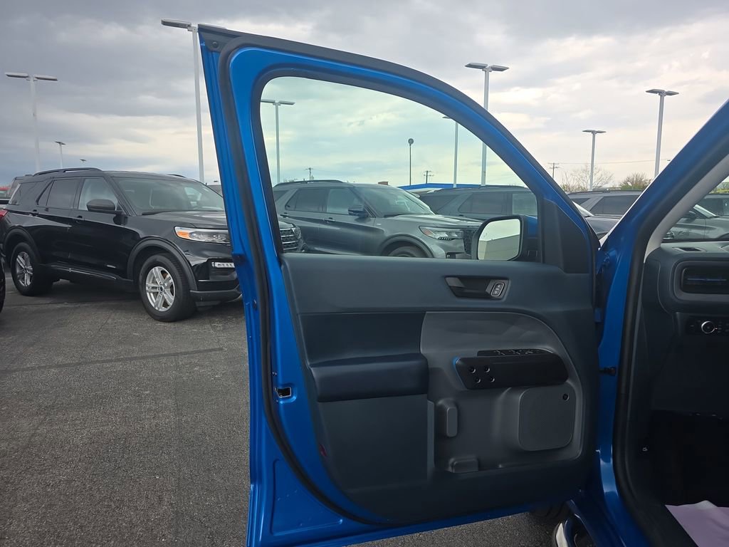 Certified 2025 Ford Maverick Lobo AWD/4WD image 17