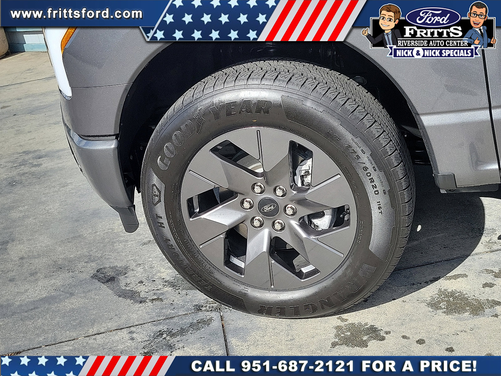 Certified 2025 Ford F150 Lightning Flash AWD/4WD image 19