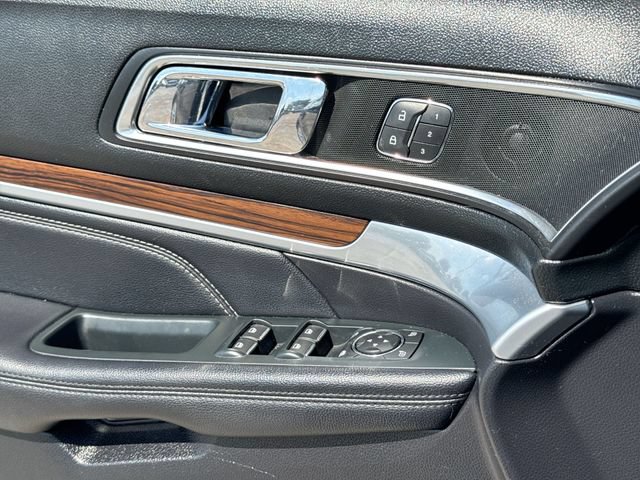Certified 2019 Ford Explorer Limited w/ Class III Trailer Tow Package FWD image 13