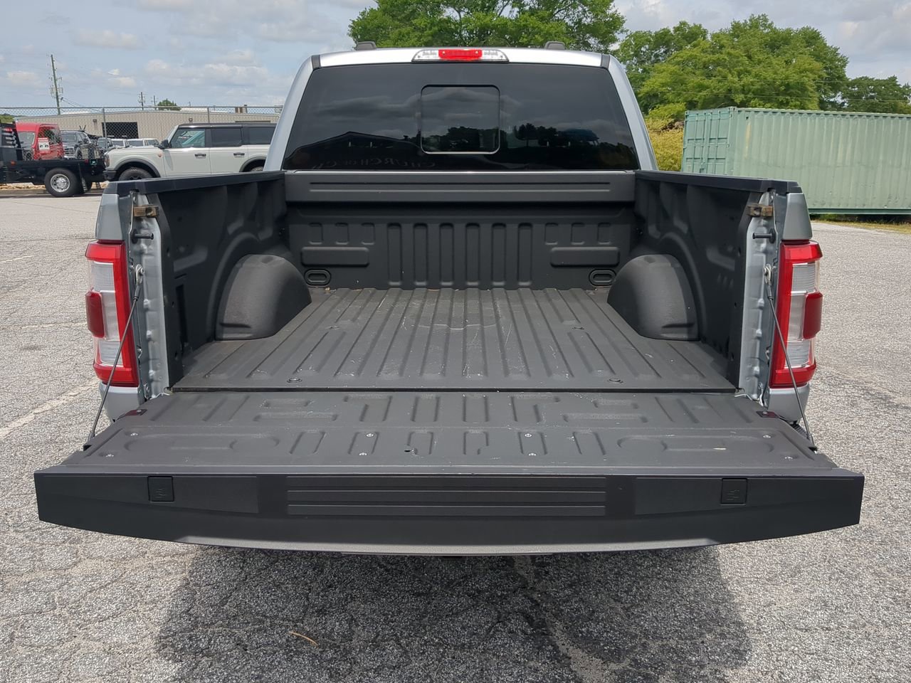 Certified 2023 Ford F150 Lariat w/ Equipment Group 502A High AWD/4WD image 11