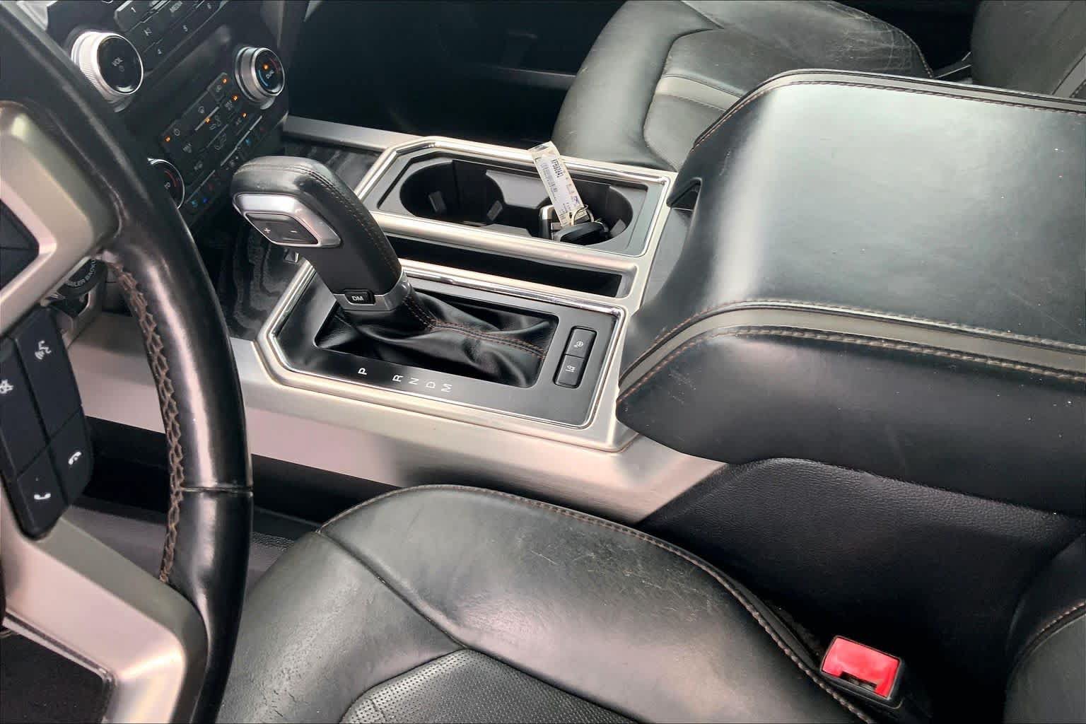Certified 2019 Ford F150 Platinum w/ Equipment Group 701A Luxury AWD/4WD image 17