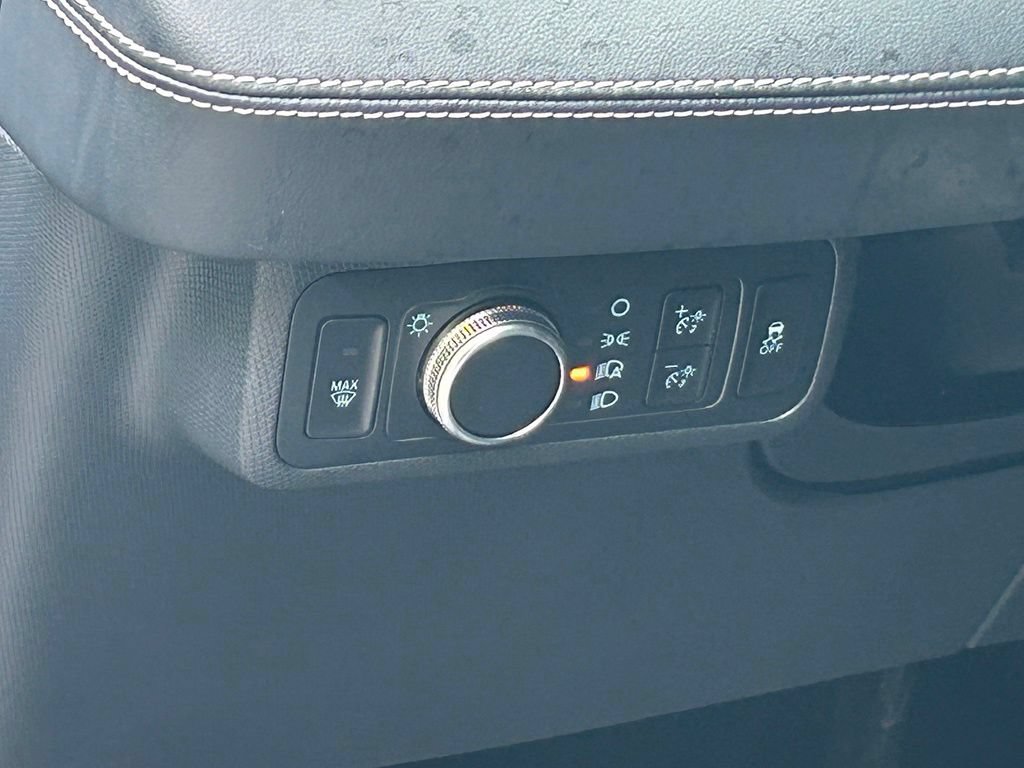 Certified 2022 Ford Mustang Mach-E Select w/ Comfort/Technology Package RWD image 32