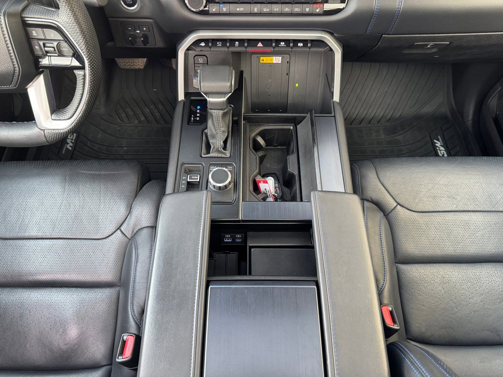 Used 2024 Toyota Tundra Platinum image 11