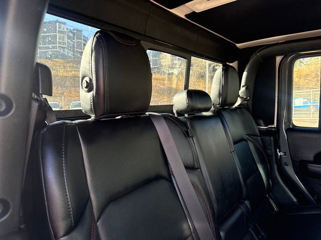 Used 2022 Jeep Gladiator Rubicon w/ LED Lighting Group image 24