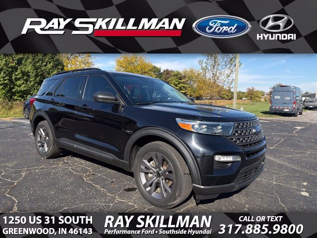 Certified 2021 Ford Explorer XLT w/ Equipment Group 202A AWD/4WD image 1