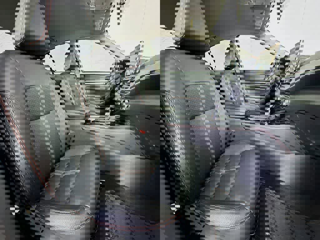 Used 2024 Nissan Altima 2.5 SR image 17