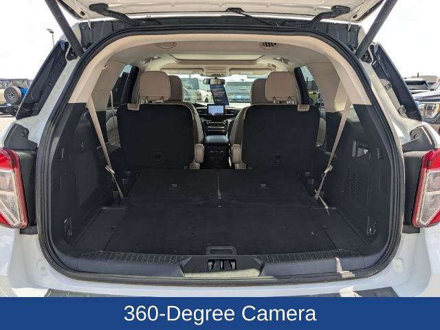 Certified 2023 Ford Explorer Limited w/ Equipment Group 301A RWD image 6