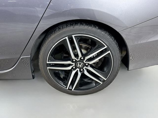 Used 2017 Honda Accord Sport image 32