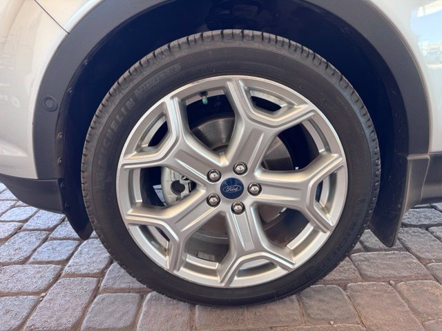 Certified 2019 Ford Escape Titanium FWD image 26