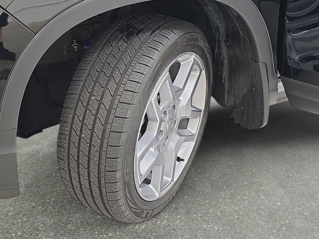 Used 2024 Honda Passport EX-L image 32