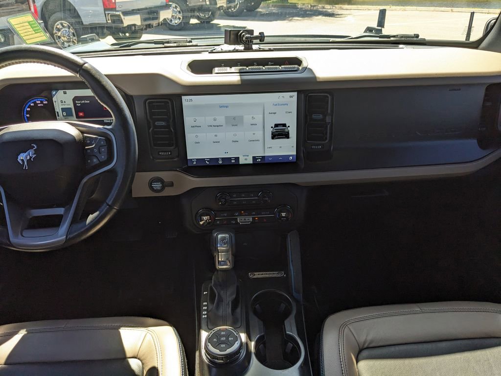 Certified 2021 Ford Bronco Wildtrak image 15