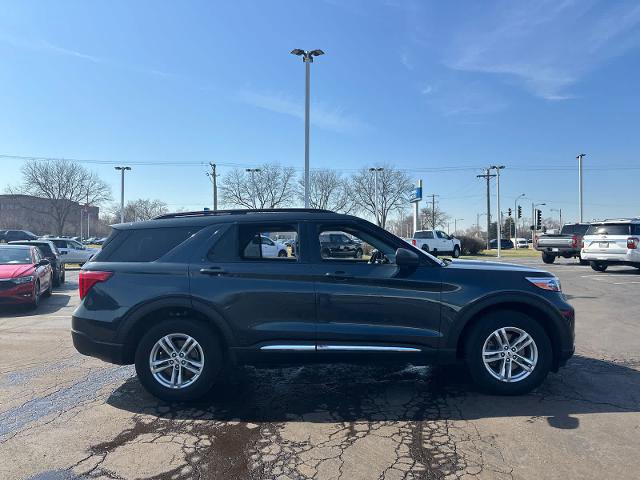 Certified 2023 Ford Explorer XLT w/ Equipment Group 202A image 9