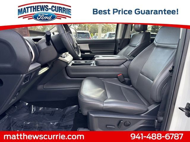 Certified 2025 Ford Expedition Active image 9