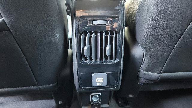 Used 2024 Jeep Compass Latitude AWD/4WD image 25
