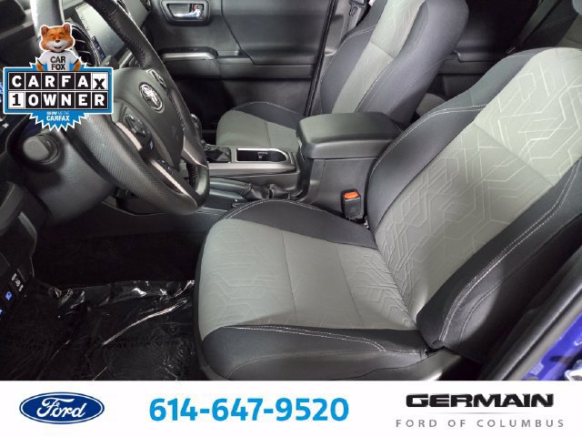 Used 2022 Toyota Tacoma TRD Sport w/ Black Out Package (TMS) AWD/4WD image 19