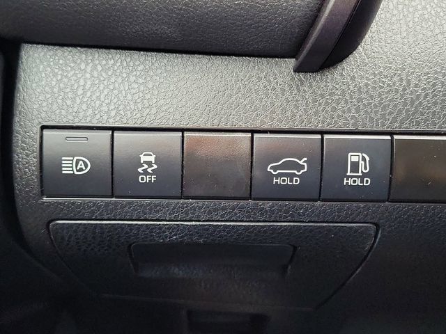 Used 2024 Toyota Camry SE FWD image 12