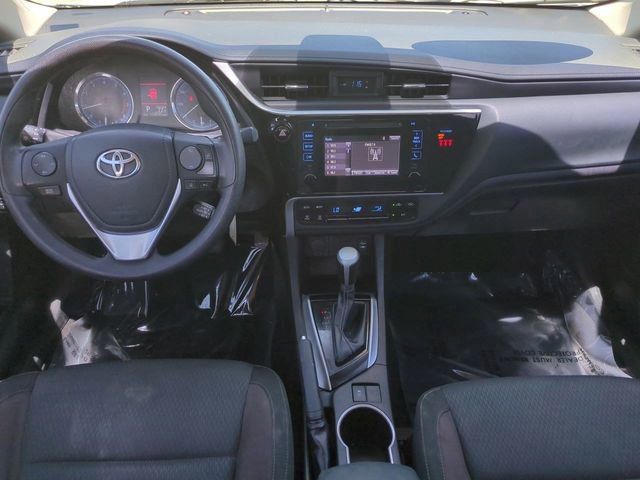 Used 2018 Toyota Corolla LE image 14