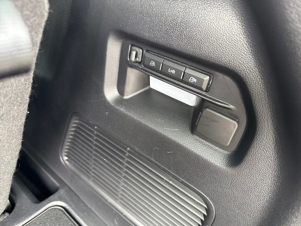 Certified 2022 Ford Explorer Limited w/ Hybrid Equipment Group 310A image 18