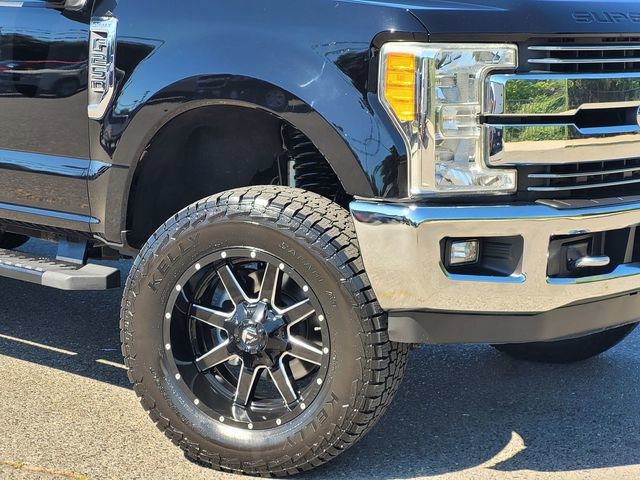 Certified 2017 Ford F250 Lariat w/ Chrome Package image 6