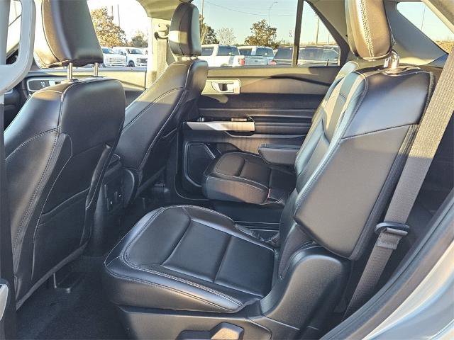 Certified 2023 Ford Explorer XLT w/ Equipment Group 202A image 10