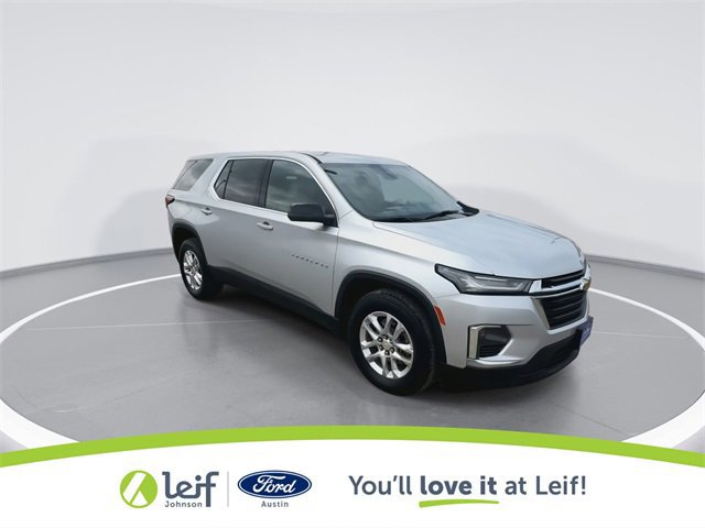 Used 2022 Chevrolet Traverse LS w/ LPO, Cargo Package image 2