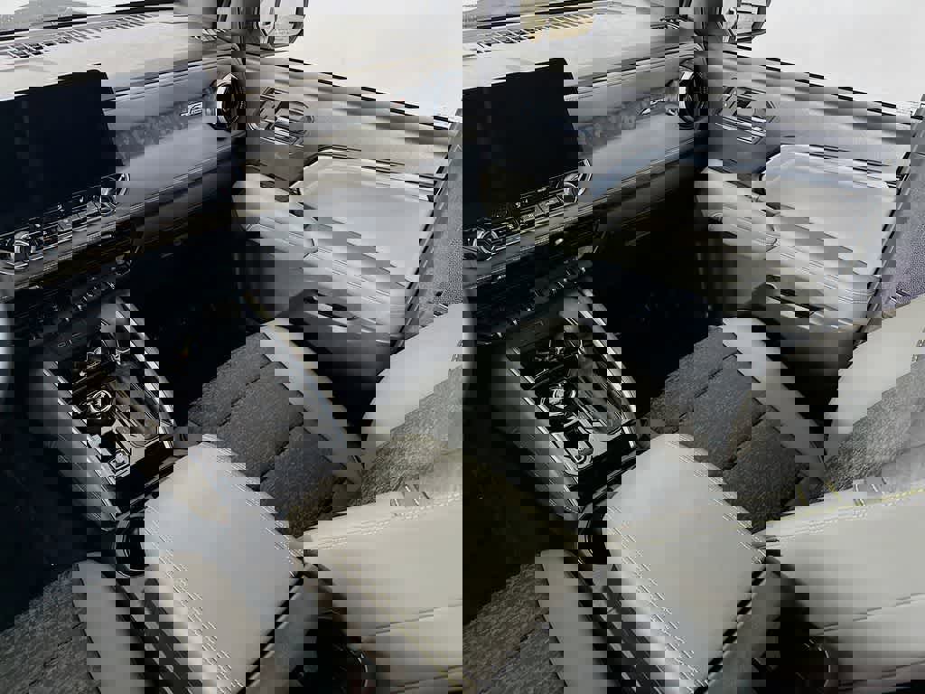 Used 2024 Chevrolet Colorado ZR2 w/ Safety Package image 14