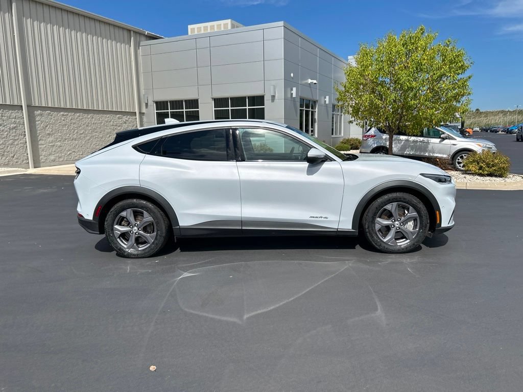 Certified 2022 Ford Mustang Mach-E Select w/ Comfort/Technology Package AWD/4WD image 5