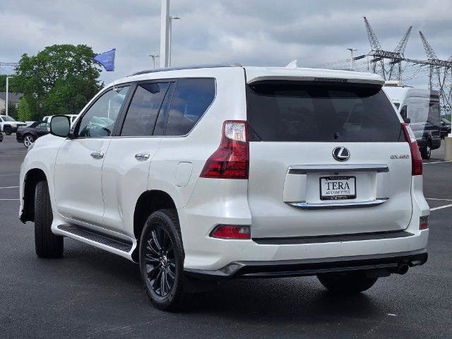 Used 2022 Lexus GX 460 Luxury w/ Sport Design Package AWD/4WD image 18
