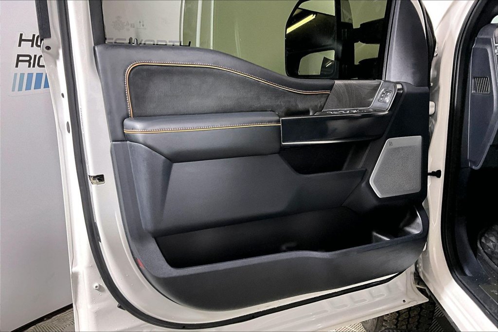 Certified 2024 Ford F250 Platinum AWD/4WD image 14