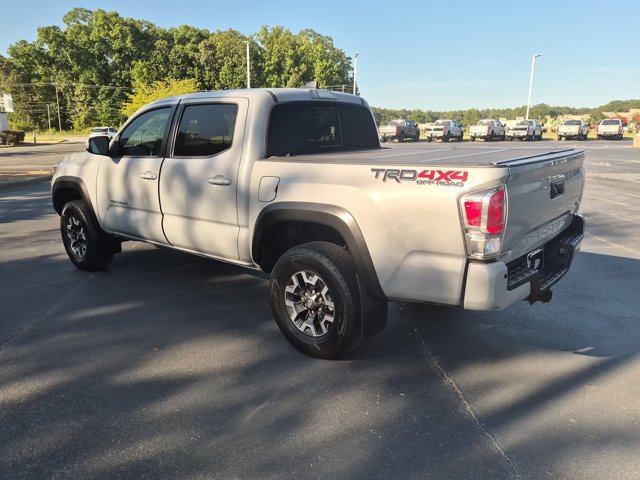 Used 2021 Toyota Tacoma TRD Off-Road w/ Technology Package AWD/4WD image 6