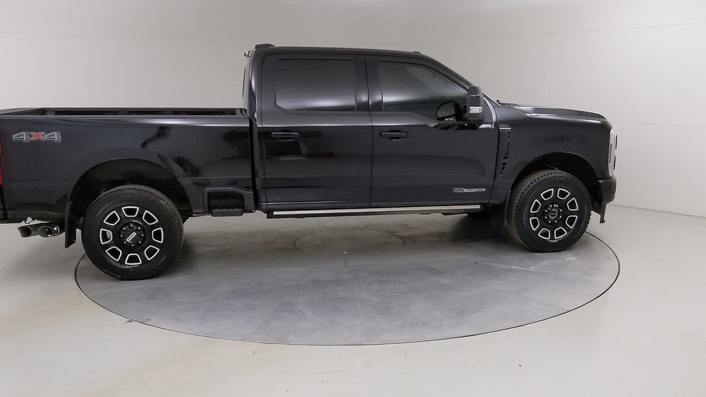 Certified 2025 Ford F250 Platinum AWD/4WD image 14