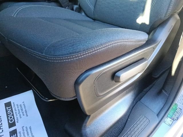 Used 2025 RAM 1500 Big Horn AWD/4WD image 16