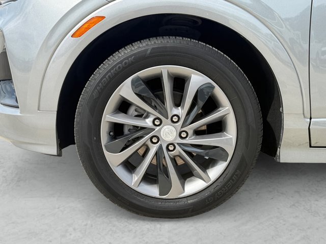 Used 2023 Buick Encore GX Select w/ Sport Touring Package FWD image 21