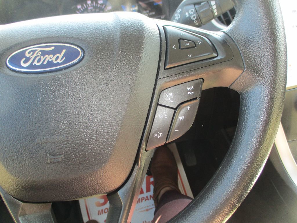 Certified 2024 Ford Edge SE image 12