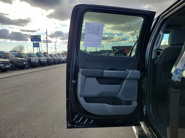 Certified 2024 Ford F150 XLT w/ Mobile Office Package image 26