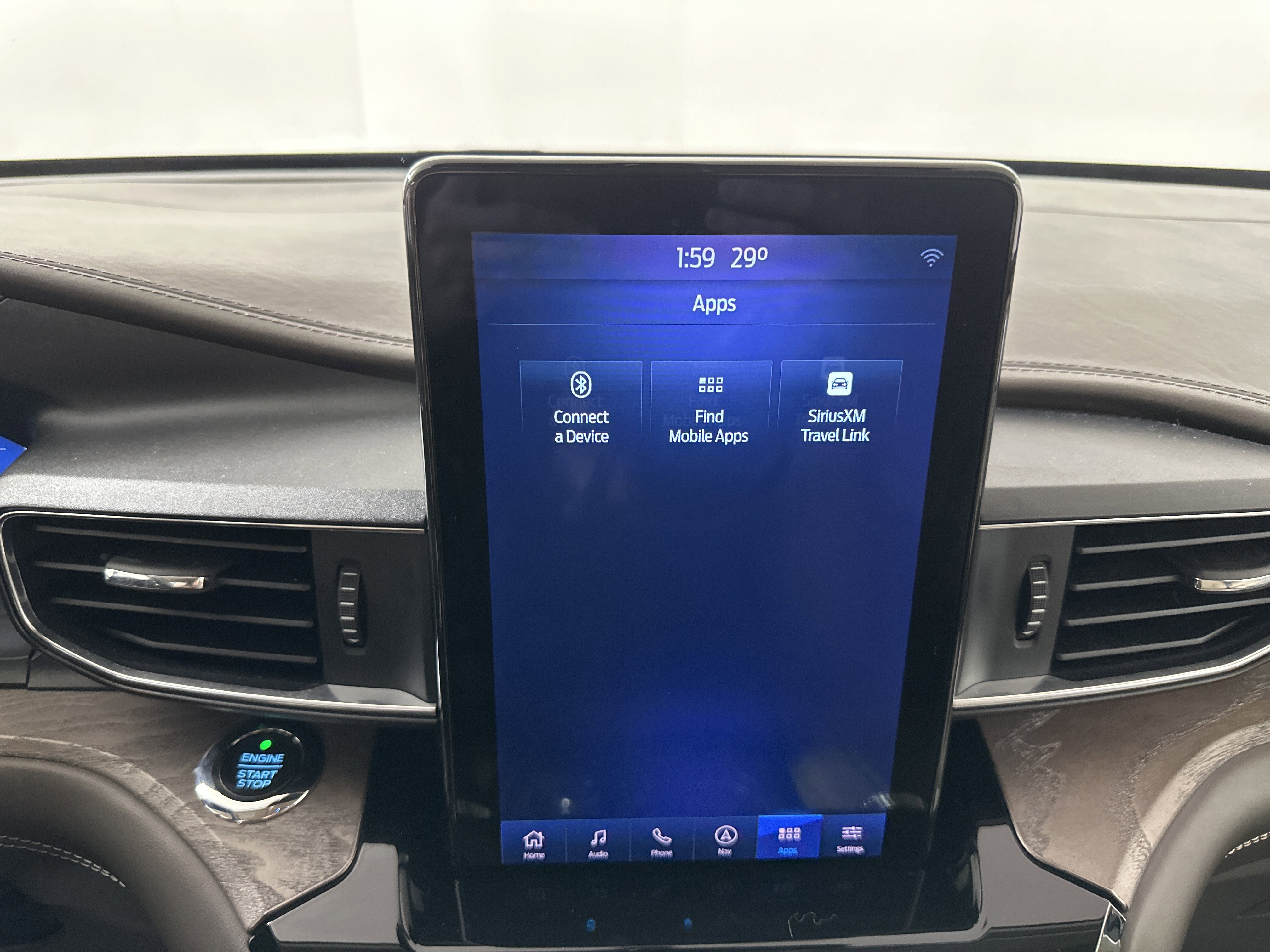 Certified 2021 Ford Explorer Platinum w/ Equipment Group 601A image 17