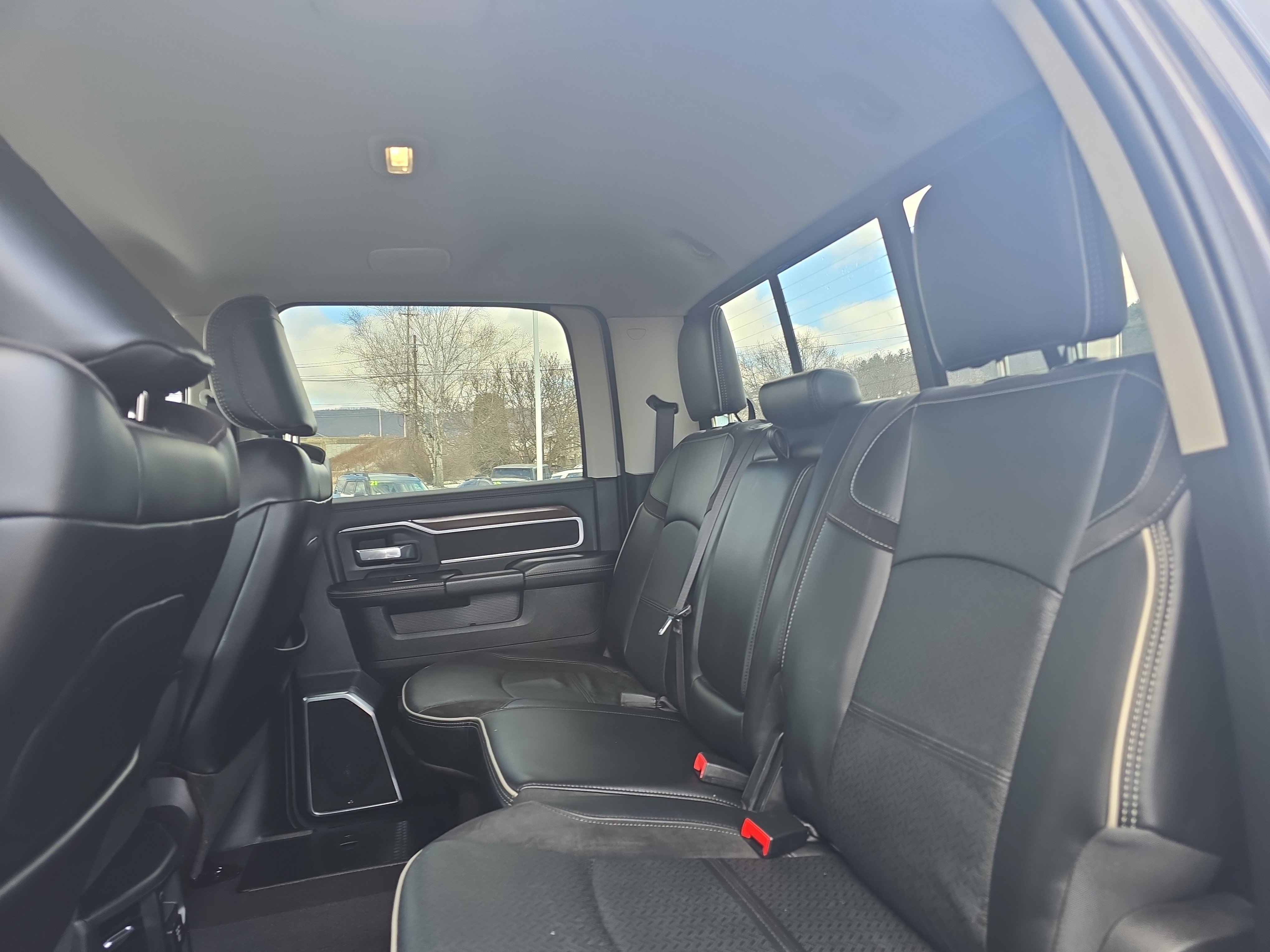 Used 2024 RAM 2500 Laramie image 14