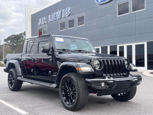 Used 2022 Jeep Gladiator Overland image 1