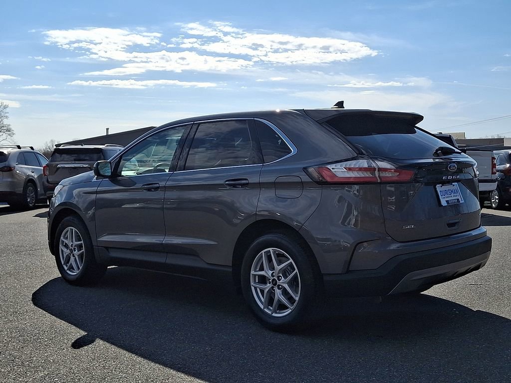 Certified 2024 Ford Edge SEL AWD/4WD image 4