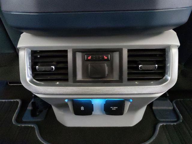 Certified 2022 Ford F150 Limited AWD/4WD image 17