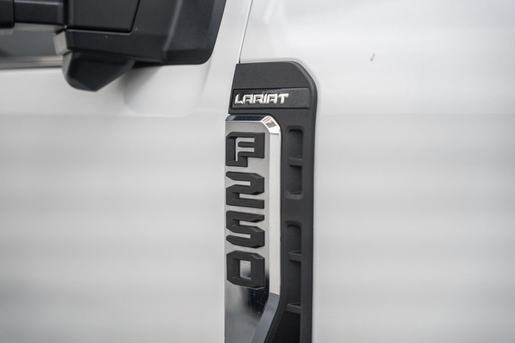 Certified 2024 Ford F250 Lariat w/ Lariat Ultimate Package AWD/4WD image 16
